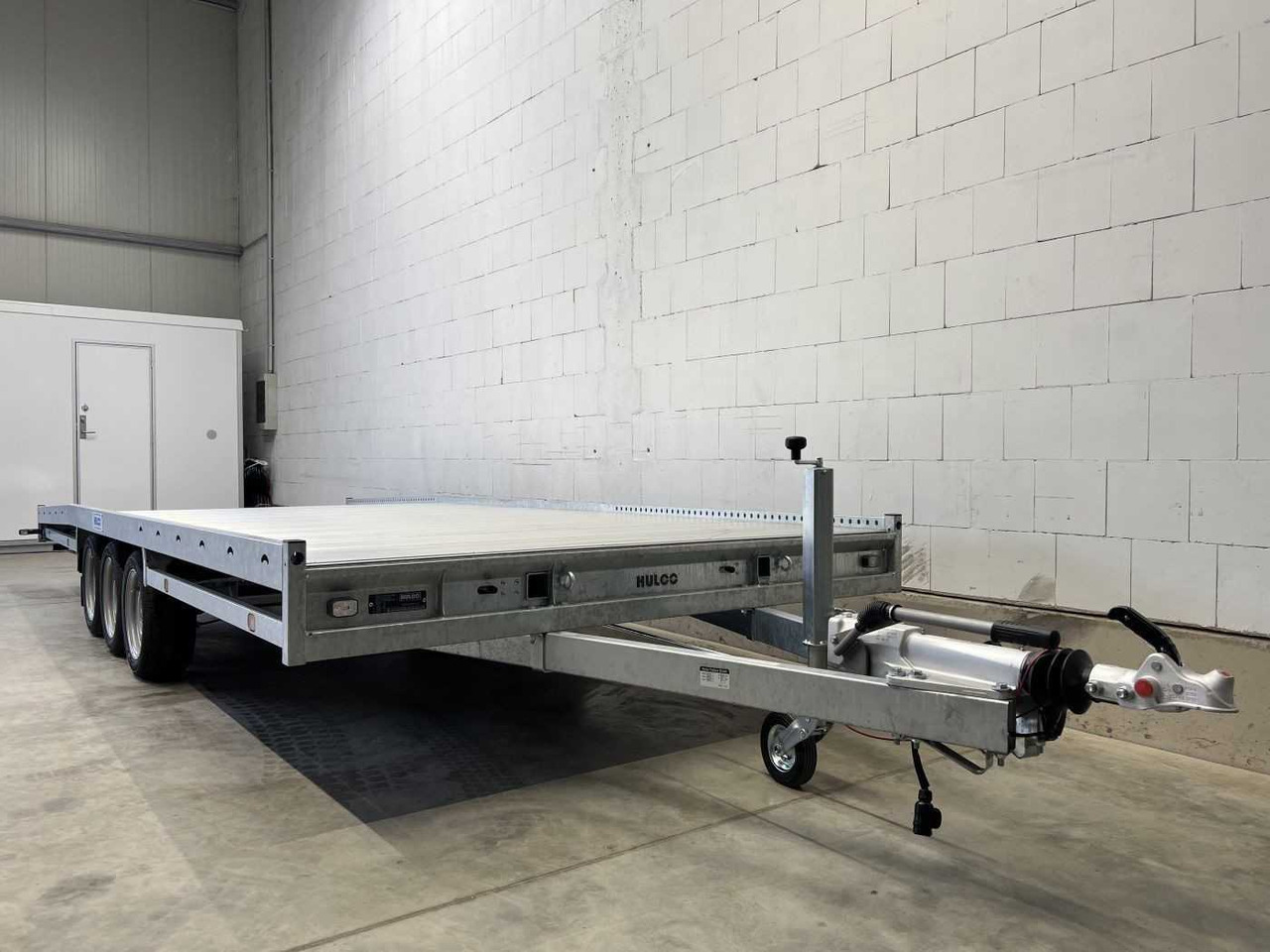 Remorque porte-voitures neuf HULCO Carax-3 3500 Autotransporter: photos 6 Remorque porte-voitures neuf HULCO Carax-3 3500 Autotransporter: photos 6