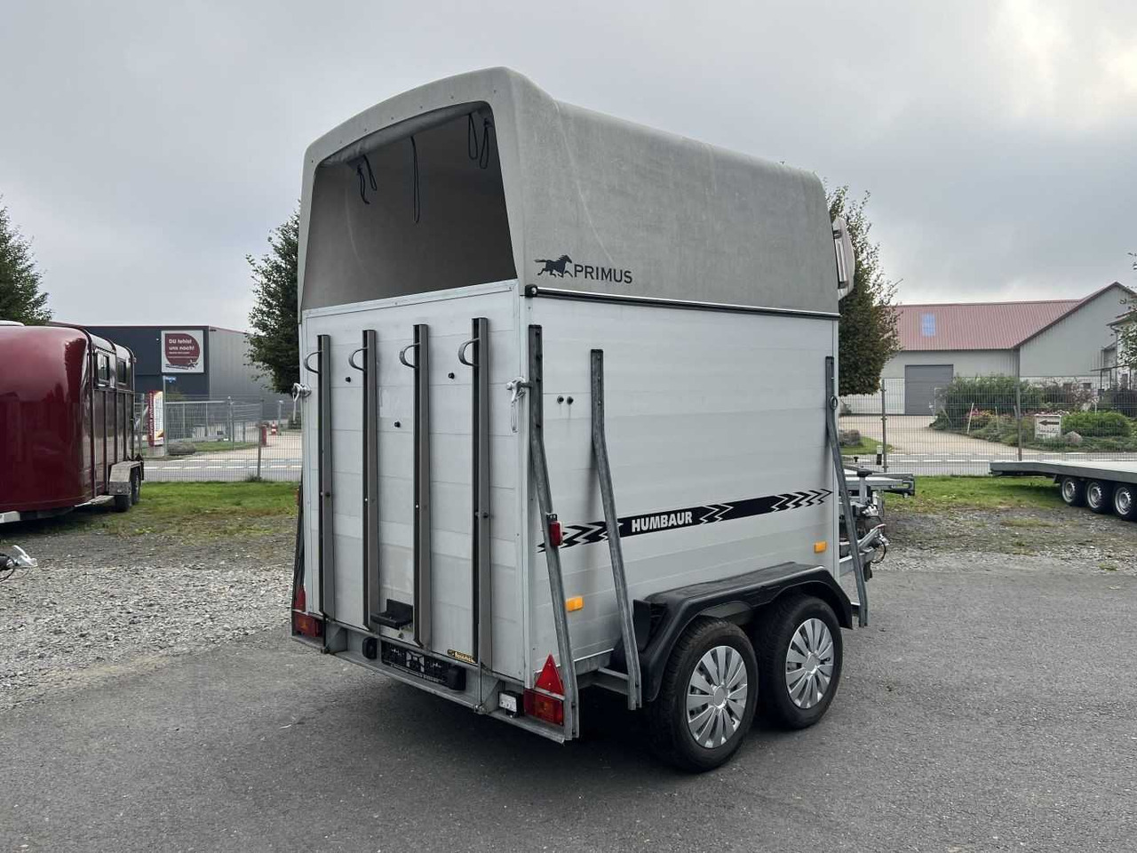 HUMBAUR HP2000 Pferdeanhänger - Van chevaux: photos 2 HUMBAUR HP2000 Pferdeanhänger - Van chevaux: photos 2