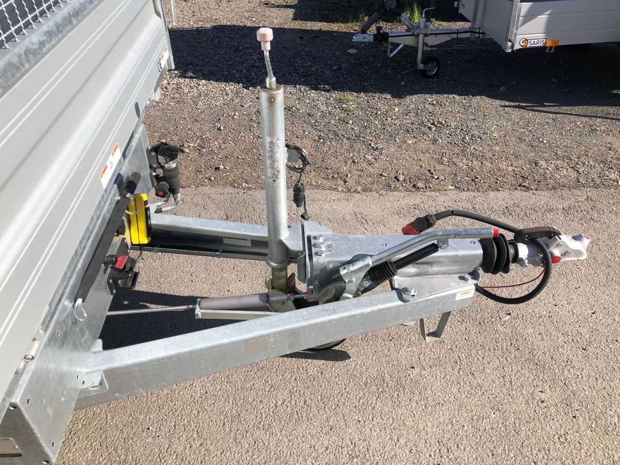 HUMBAUR HTK 3500.37 Gitter Dreiseitenkipper - Remorque benne: photos 5 HUMBAUR HTK 3500.37 Gitter Dreiseitenkipper - Remorque benne: photos 5