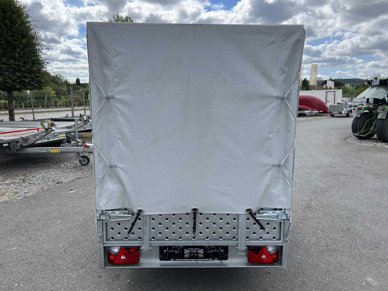SARIS McAlu Pro DV75 mit Plane Kastenanhänger ungebrem - Remorque voiture: photos 4 SARIS McAlu Pro DV75 mit Plane Kastenanhänger ungebrem - Remorque voiture: photos 4