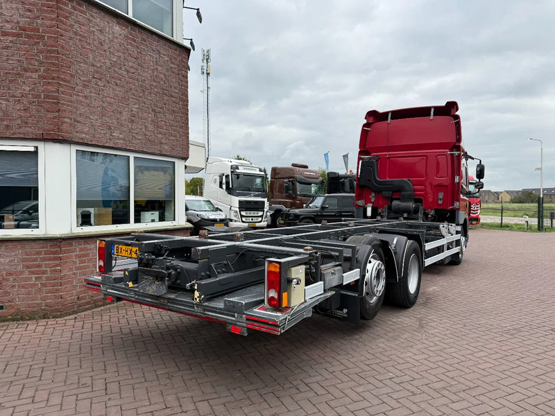 DAF CF 85 CF85-360 6X2 Spacecab Euro5 / Lift axle / Holland Truck - Châssis cabine: photos 5 DAF CF 85 CF85-360 6X2 Spacecab Euro5 / Lift axle / Holland Truck - Châssis cabine: photos 5