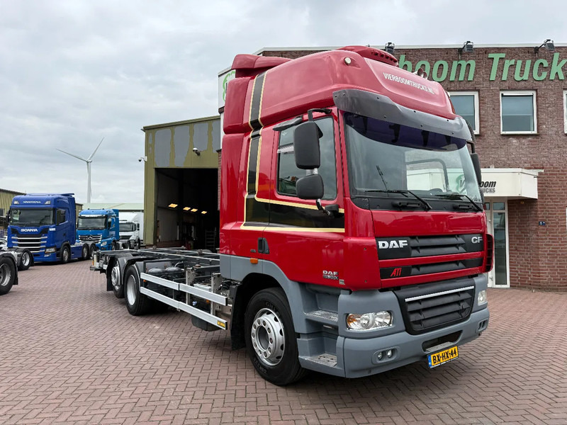 DAF CF 85 CF85-360 6X2 Spacecab Euro5 / Lift axle / Holland Truck - Châssis cabine: photos 1 DAF CF 85 CF85-360 6X2 Spacecab Euro5 / Lift axle / Holland Truck - Châssis cabine: photos 1