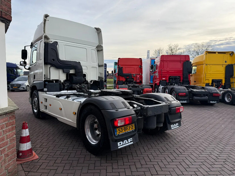 DAF CF 440 CF440 4X2 SPACECAB / Full spoilers / Alcoa / Hydraulics / Holland Truck !!!!!!! - Tracteur routier: photos 3 DAF CF 440 CF440 4X2 SPACECAB / Full spoilers / Alcoa / Hydraulics / Holland Truck !!!!!!! - Tracteur routier: photos 3