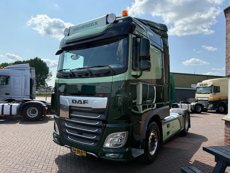 DAF XF 480 XF480 4X2 SPACECAB / HYDRAULICS / NL TRUCK / TUV 01-2016 - Tracteur routier: photos 2 DAF XF 480 XF480 4X2 SPACECAB / HYDRAULICS / NL TRUCK / TUV 01-2016 - Tracteur routier: photos 2