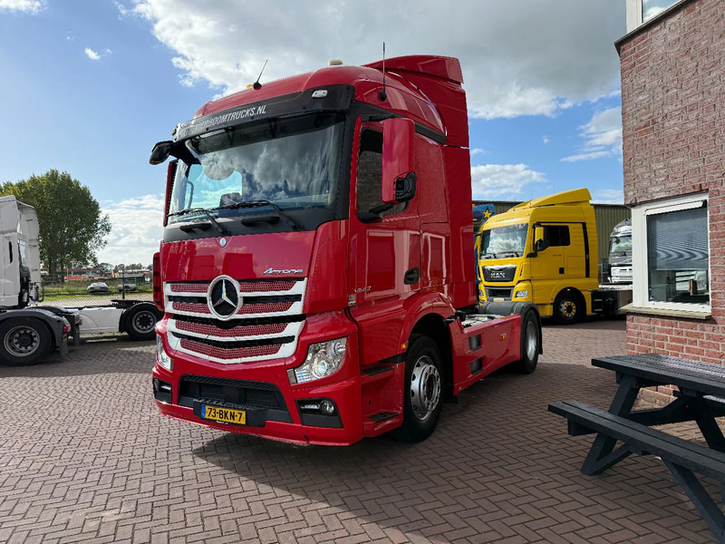 Mercedes-Benz Actros Actros 1842LS 4X2 Streamspace / ACC / Full MB service / Holland Truck - Tracteur routier: photos 2 Mercedes-Benz Actros Actros 1842LS 4X2 Streamspace / ACC / Full MB service / Holland Truck - Tracteur routier: photos 2