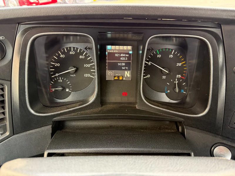 Mercedes-Benz Actros Actros 1846LS 4X2 Streamspace Holland Truck - Tracteur routier: photos 3 Mercedes-Benz Actros Actros 1846LS 4X2 Streamspace Holland Truck - Tracteur routier: photos 3
