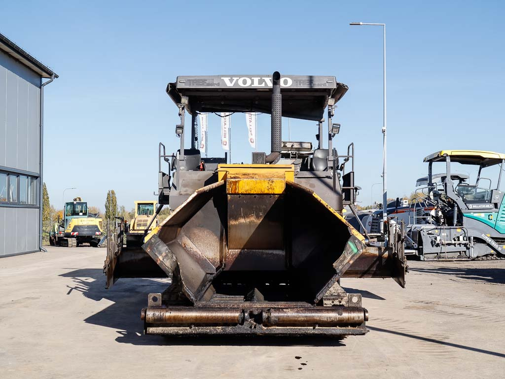 VOLVO ABG 6820 - Finisseur: photos 3 VOLVO ABG 6820 - Finisseur: photos 3