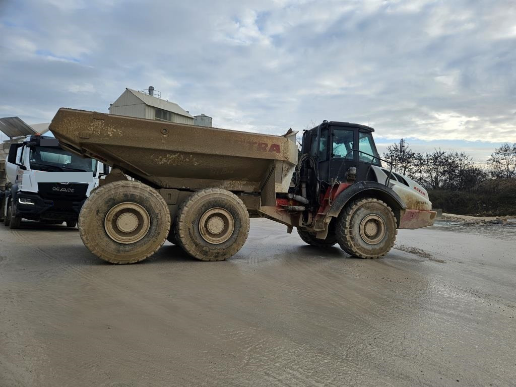 ASTRA AD125C - Tombereau: photos 4 ASTRA AD125C - Tombereau: photos 4