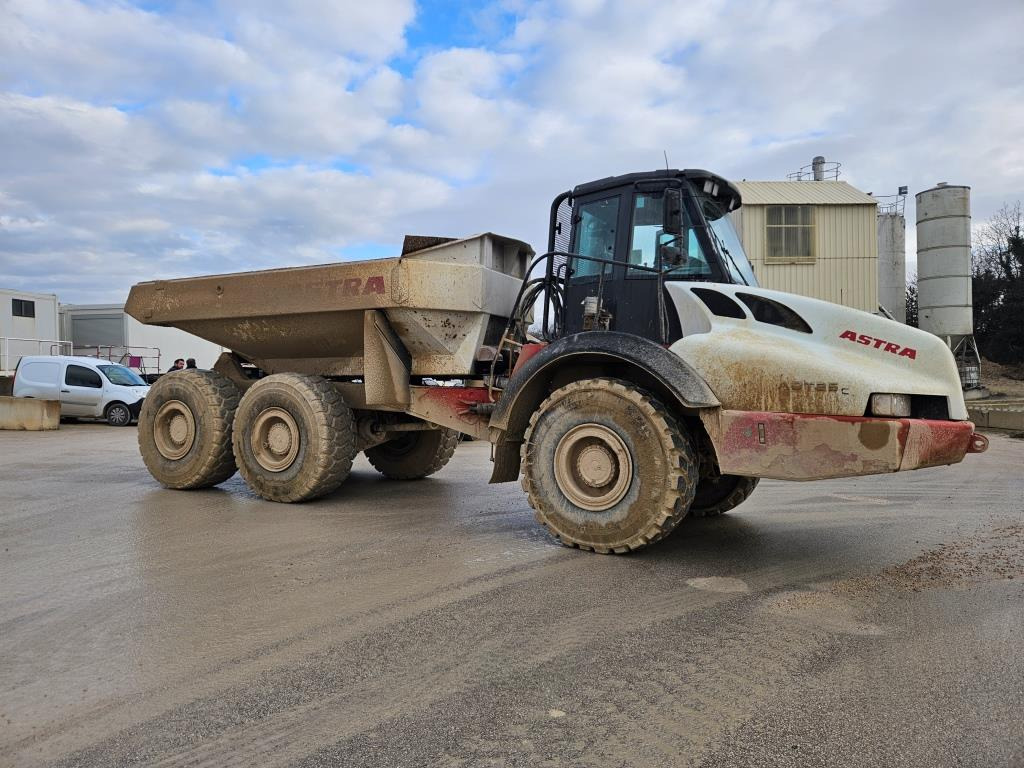 ASTRA AD125C - Tombereau: photos 1 ASTRA AD125C - Tombereau: photos 1