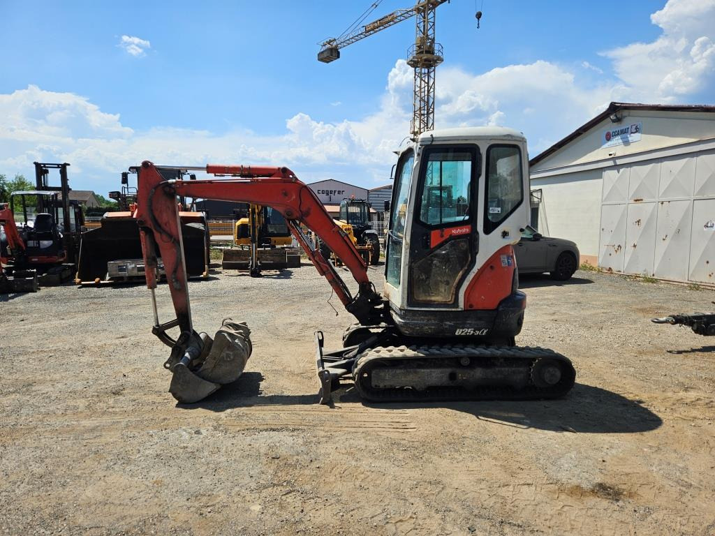 KUBOTA U 25 - Mini pelle: photos 2 KUBOTA U 25 - Mini pelle: photos 2