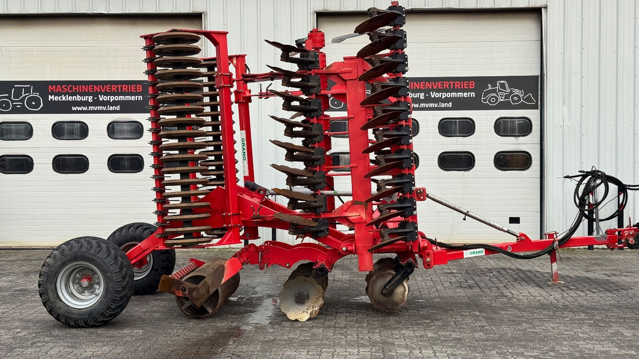 Top Agro SHARK 6.0 GRANO-SYSTEM Hydr. 6,0m - Cover crop: photos 1 Top Agro SHARK 6.0 GRANO-SYSTEM Hydr. 6,0m - Cover crop: photos 1