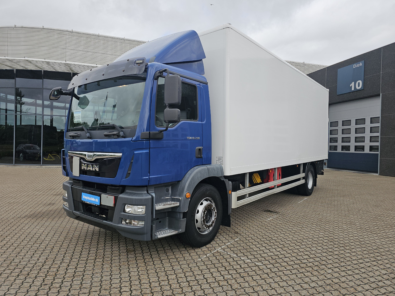 MAN TGM 18.290 - Camion fourgon: photos 1 MAN TGM 18.290 - Camion fourgon: photos 1