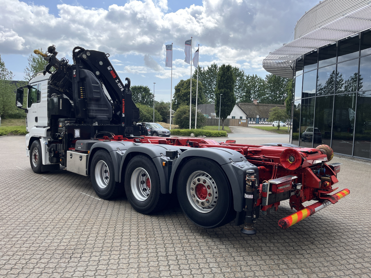 MAN TGS 35.500 8x4 - Camion porte-conteneur/ Caisse mobile, Camion grue: photos 3 MAN TGS 35.500 8x4 - Camion porte-conteneur/ Caisse mobile, Camion grue: photos 3