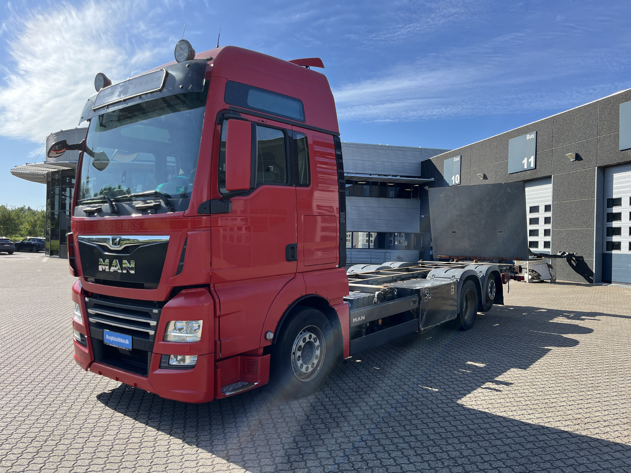 MAN TGX 26.500 6x2 - Camion porte-conteneur/ Caisse mobile: photos 1 MAN TGX 26.500 6x2 - Camion porte-conteneur/ Caisse mobile: photos 1