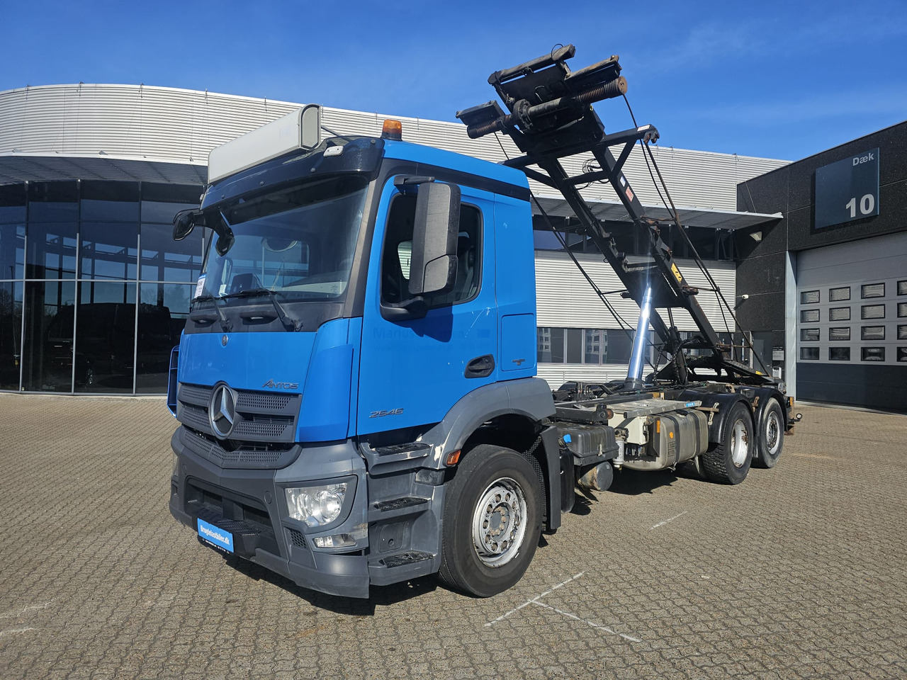 Mercedes Antos 2546 - Camion porte-conteneur/ Caisse mobile: photos 1 Mercedes Antos 2546 - Camion porte-conteneur/ Caisse mobile: photos 1
