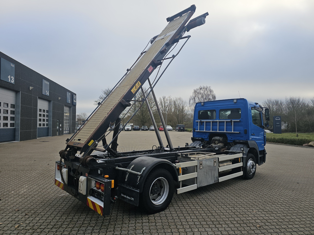 Mercedes Atego 1224 - Camion porte-conteneur/ Caisse mobile: photos 3 Mercedes Atego 1224 - Camion porte-conteneur/ Caisse mobile: photos 3