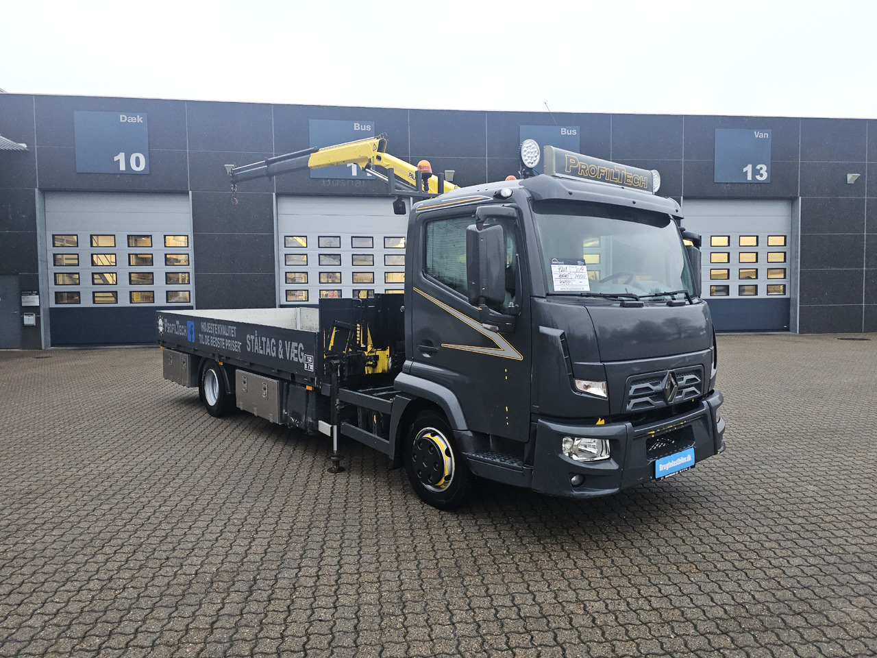Renault D-Serie - Camion plateau, Camion grue: photos 4 Renault D-Serie - Camion plateau, Camion grue: photos 4