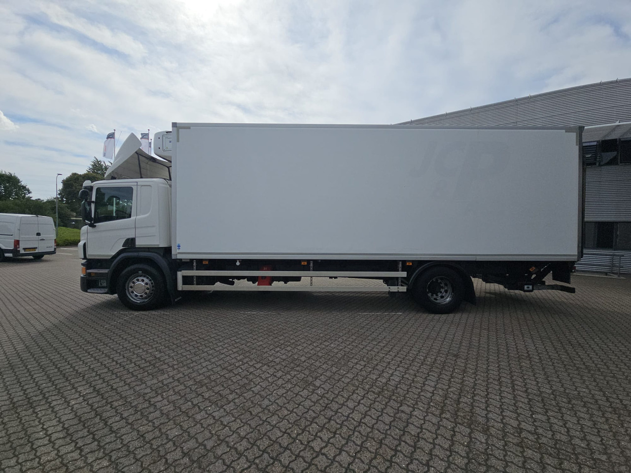 Scania P280 20 Pll´s - Camion frigorifique: photos 3 Scania P280 20 Pll´s - Camion frigorifique: photos 3