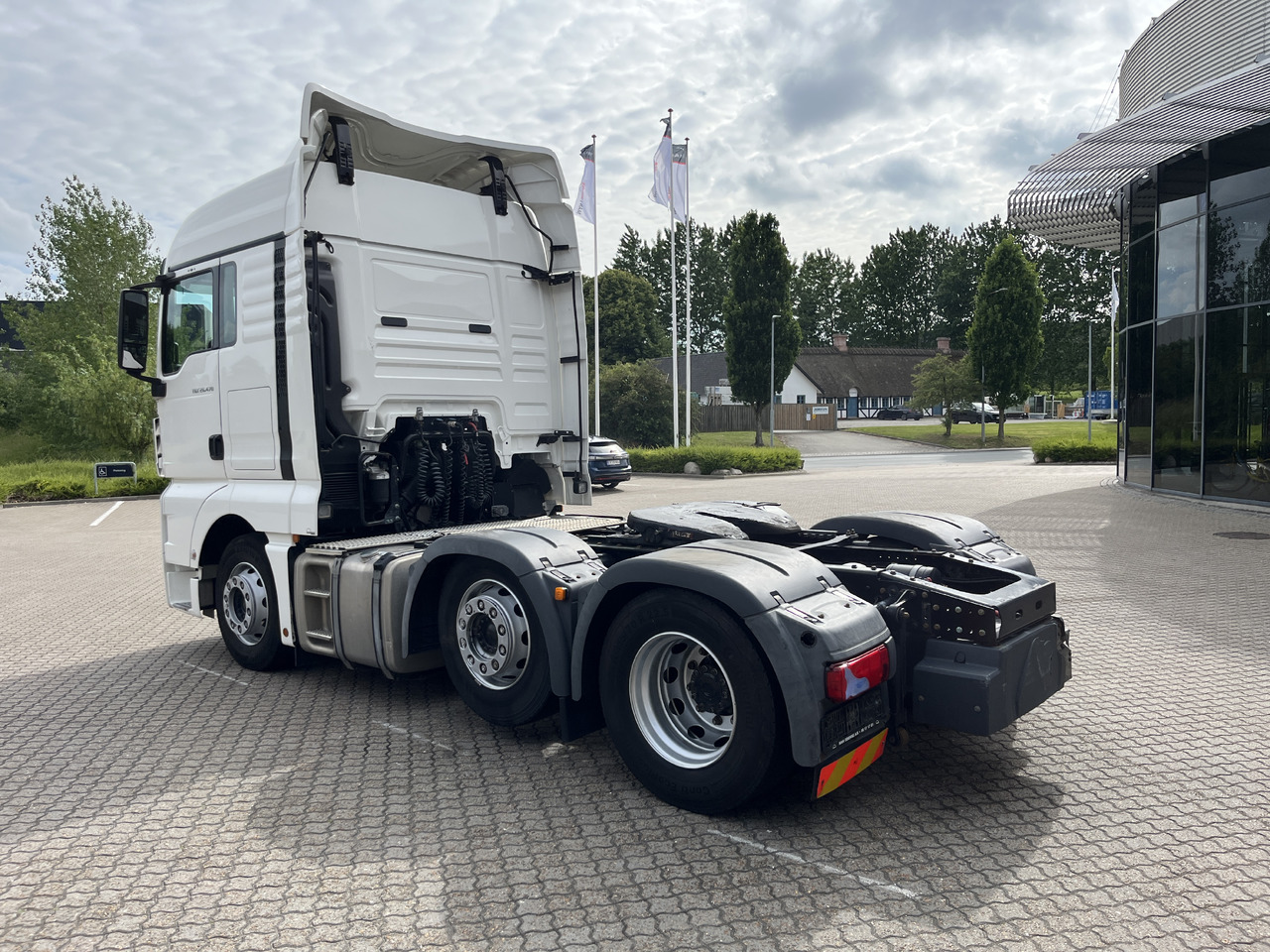 MAN TGX 26.470 6x2-2 - Tracteur routier: photos 3 MAN TGX 26.470 6x2-2 - Tracteur routier: photos 3