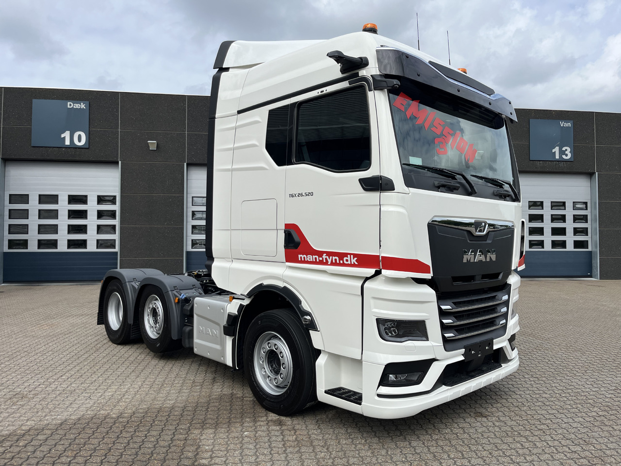 MAN TGX 26.520 - Tracteur routier: photos 2 MAN TGX 26.520 - Tracteur routier: photos 2