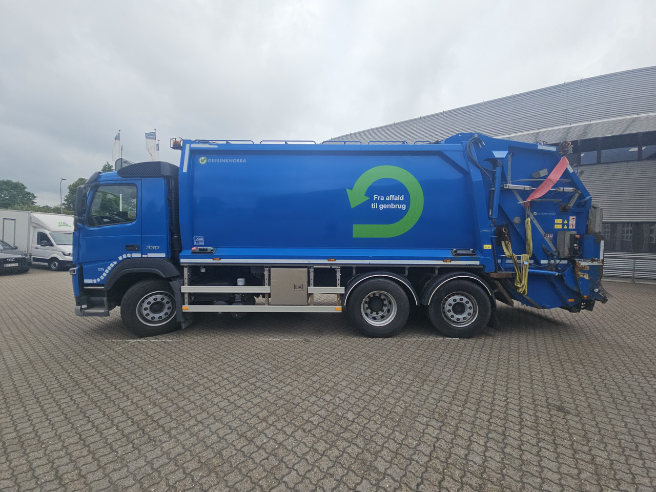 Volvo FM330 - Benne à ordures ménagères: photos 5 Volvo FM330 - Benne à ordures ménagères: photos 5
