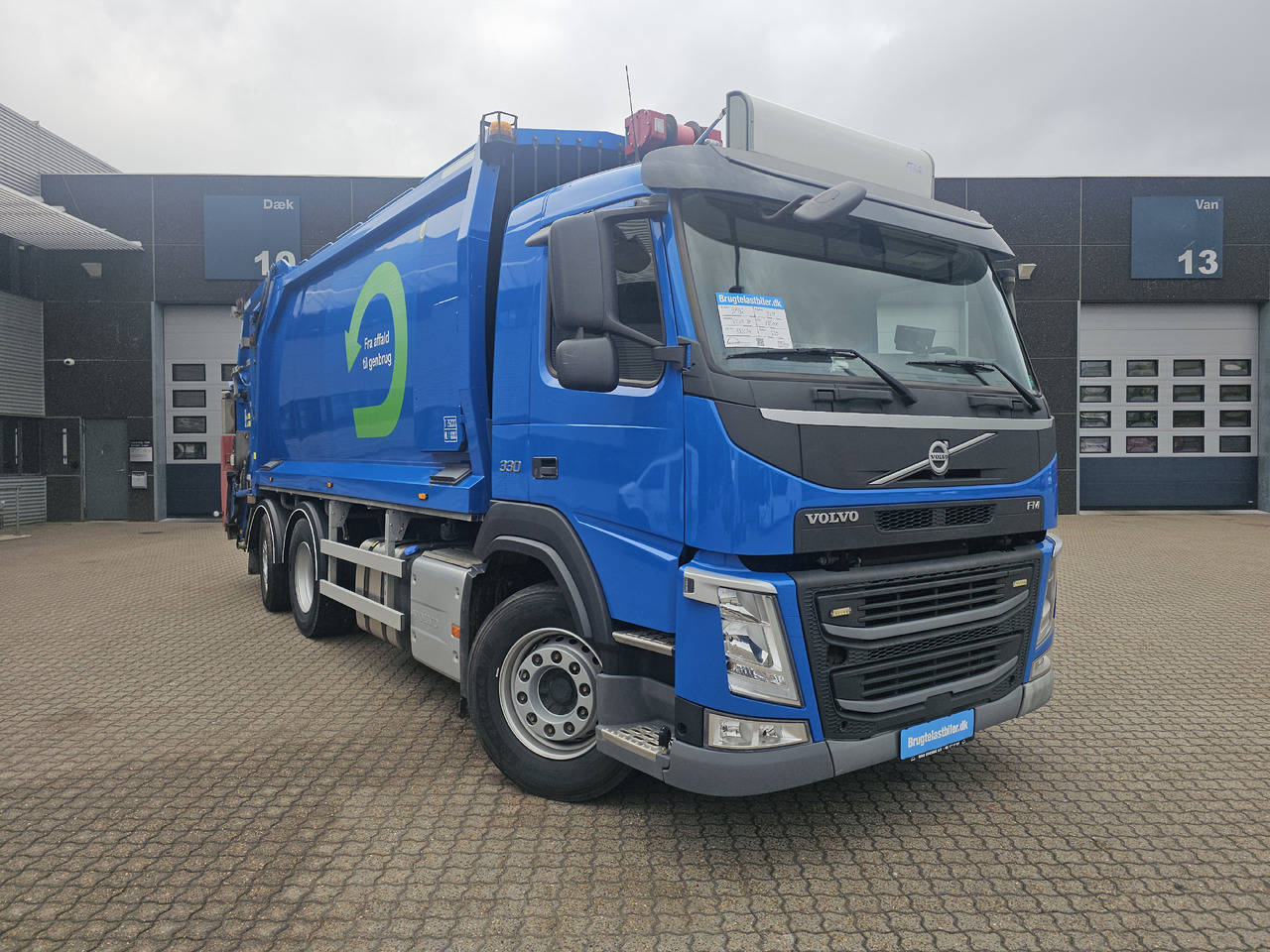 Volvo FM330 - Benne à ordures ménagères: photos 2 Volvo FM330 - Benne à ordures ménagères: photos 2