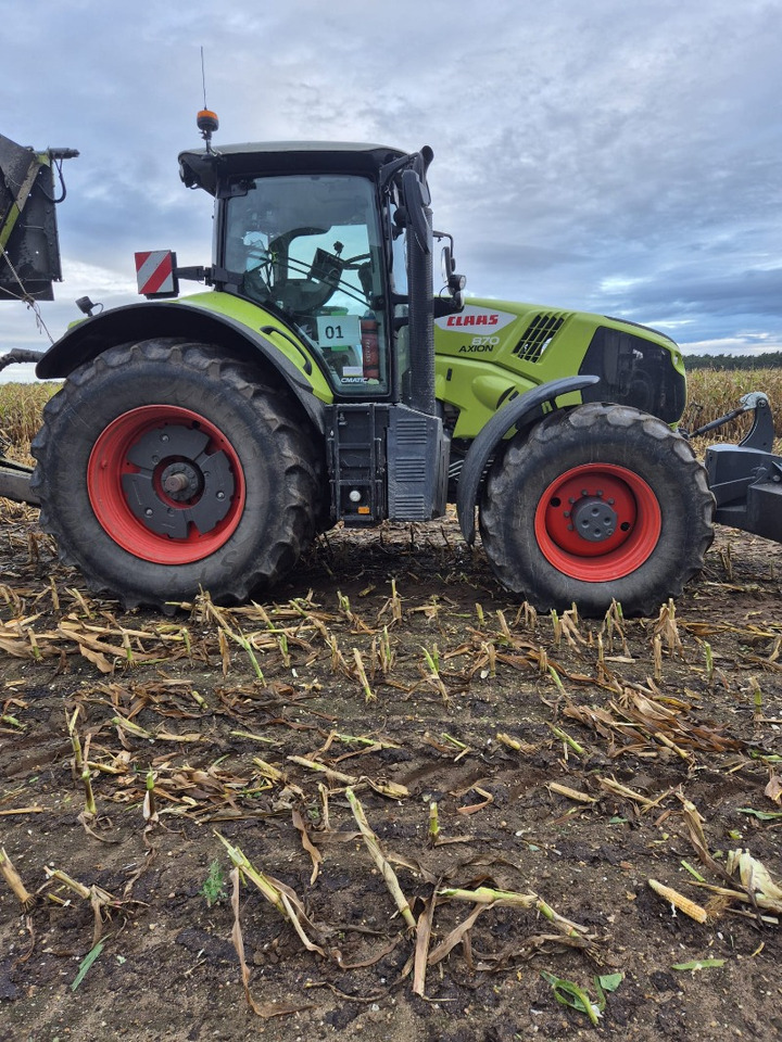 CLAAS Axion 870 - Tracteur agricole: photos 5 CLAAS Axion 870 - Tracteur agricole: photos 5