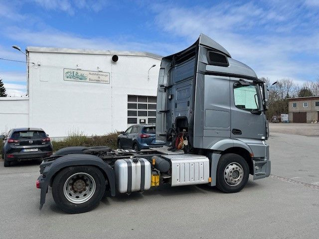 Mercedes-Benz Actros 4 MB 1943 SZM Gefahrgutvorbereitung - Tracteur routier: photos 5 Mercedes-Benz Actros 4 MB 1943 SZM Gefahrgutvorbereitung - Tracteur routier: photos 5