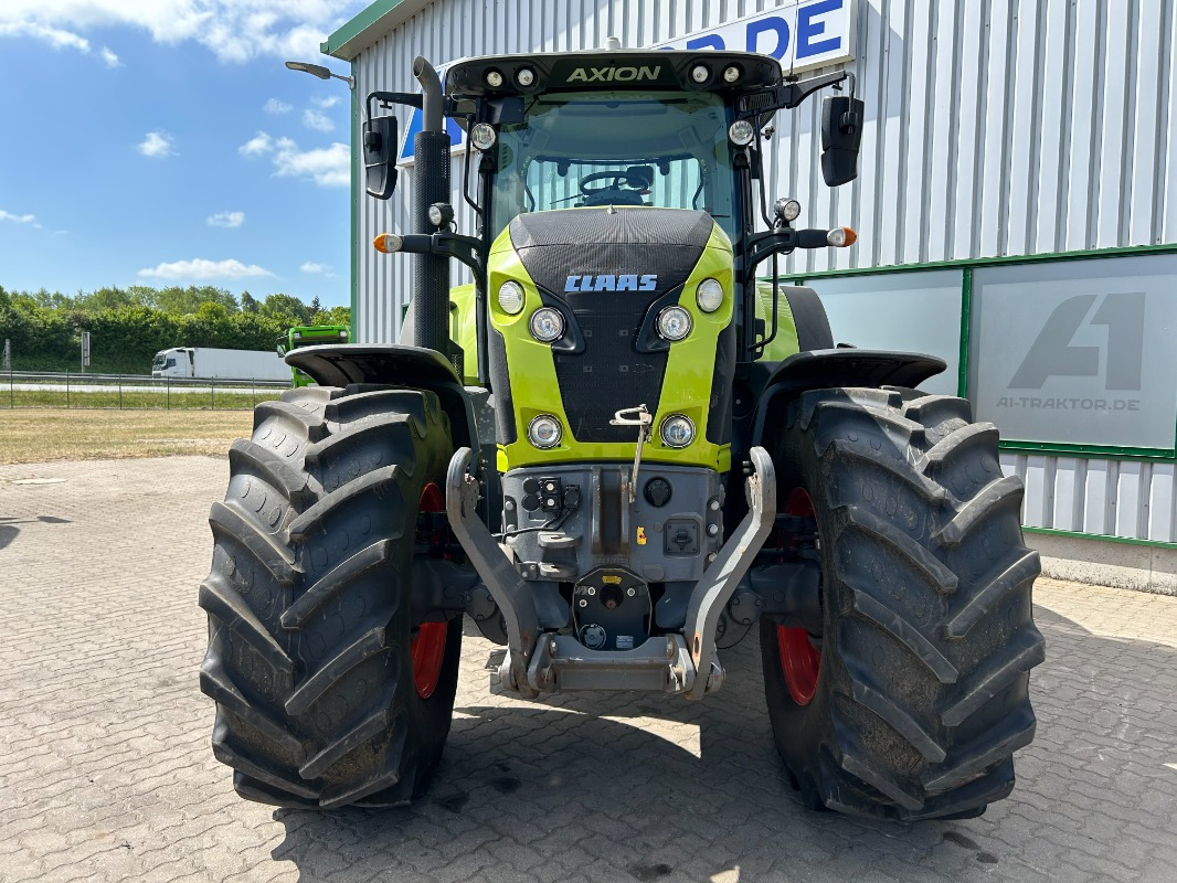 CLAAS Axion 810 CIS - Tracteur agricole: photos 3 CLAAS Axion 810 CIS - Tracteur agricole: photos 3