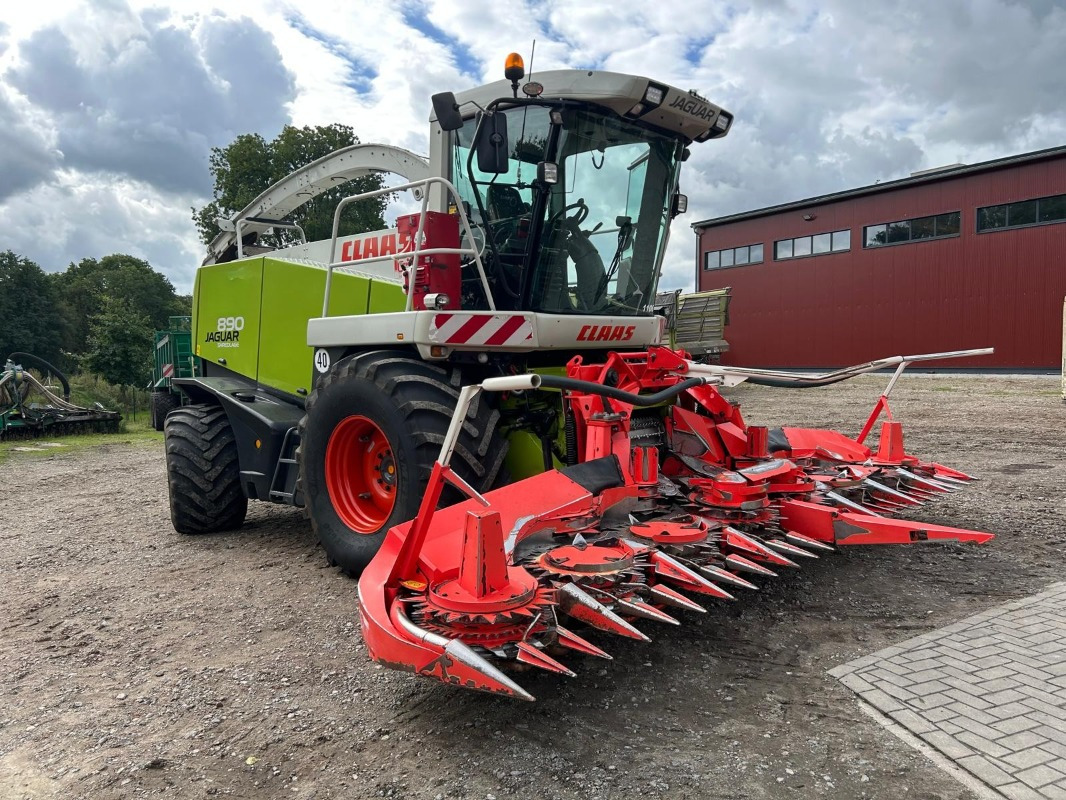CLAAS Jaguar 890 mit Kemper 360 und PU - Matériel de récolte: photos 1 CLAAS Jaguar 890 mit Kemper 360 und PU - Matériel de récolte: photos 1