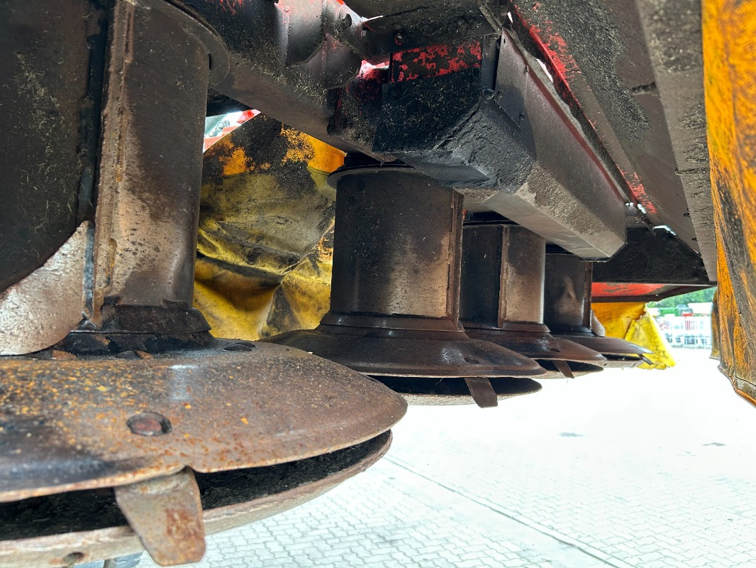 Fella KM 310 FC - Faucheuse: photos 5 Fella KM 310 FC - Faucheuse: photos 5