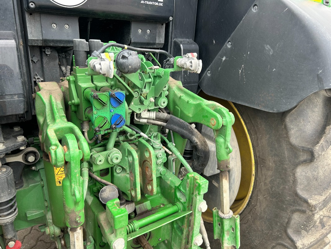 John Deere 6120M - Tracteur agricole: photos 2 John Deere 6120M - Tracteur agricole: photos 2