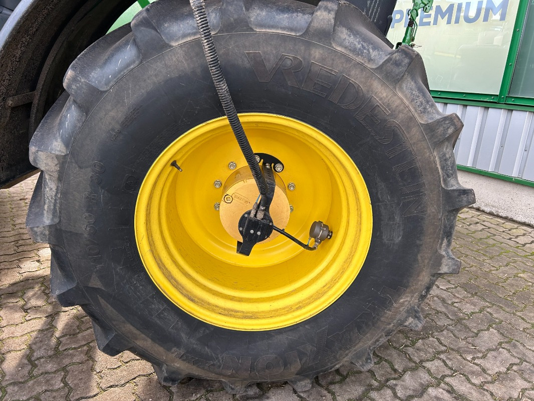 John Deere 6250R **MIETRÜCKLÄUFER** - Tracteur agricole: photos 5 John Deere 6250R **MIETRÜCKLÄUFER** - Tracteur agricole: photos 5