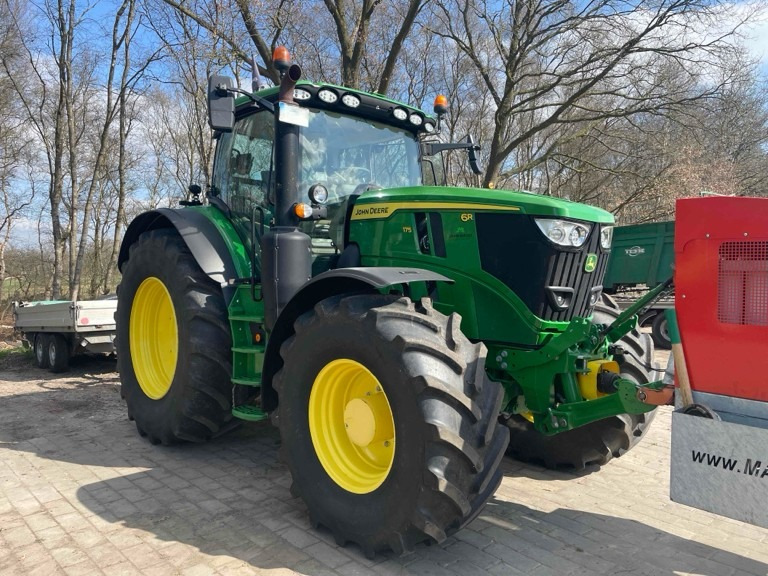 John Deere 6R 175 - Tracteur agricole: photos 3 John Deere 6R 175 - Tracteur agricole: photos 3
