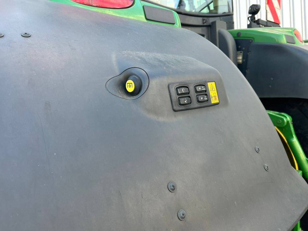 John Deere 6R 250 *MIETRÜCKLÄUFER* - Tracteur agricole: photos 2 John Deere 6R 250 *MIETRÜCKLÄUFER* - Tracteur agricole: photos 2