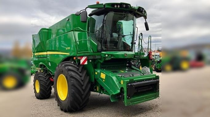 John Deere S770 - Moissonneuse-batteuse: photos 1 John Deere S770 - Moissonneuse-batteuse: photos 1
