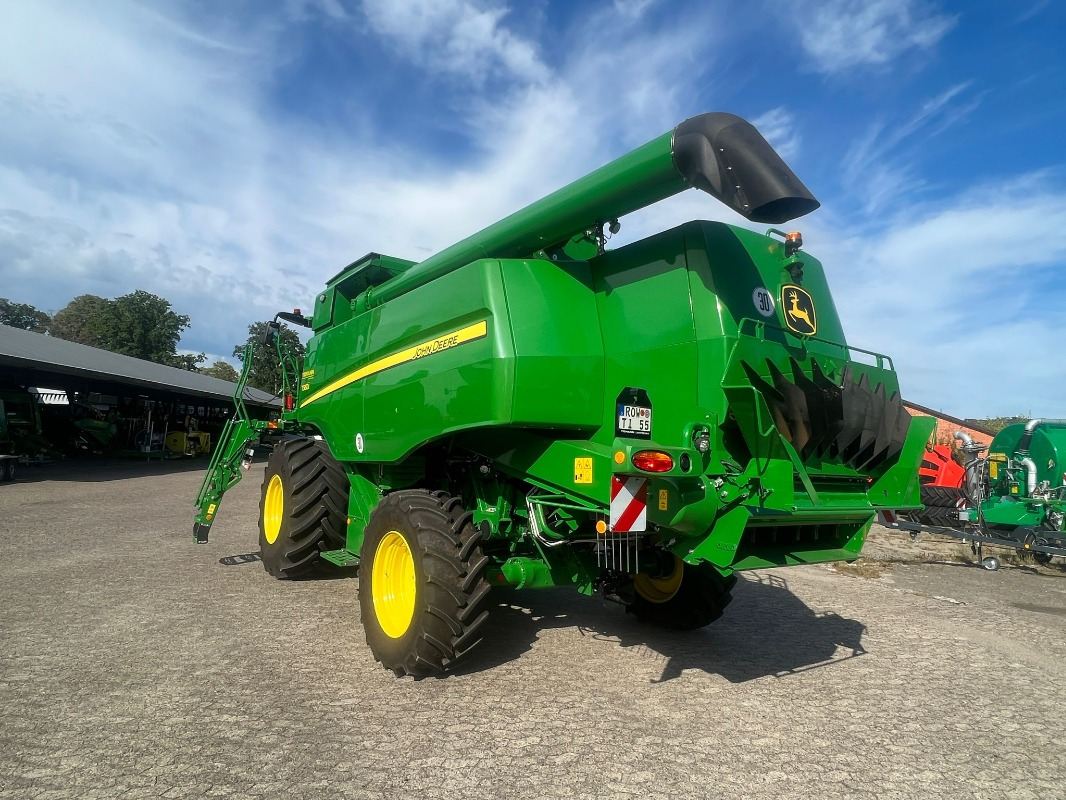 John Deere T560 - Moissonneuse-batteuse: photos 3 John Deere T560 - Moissonneuse-batteuse: photos 3