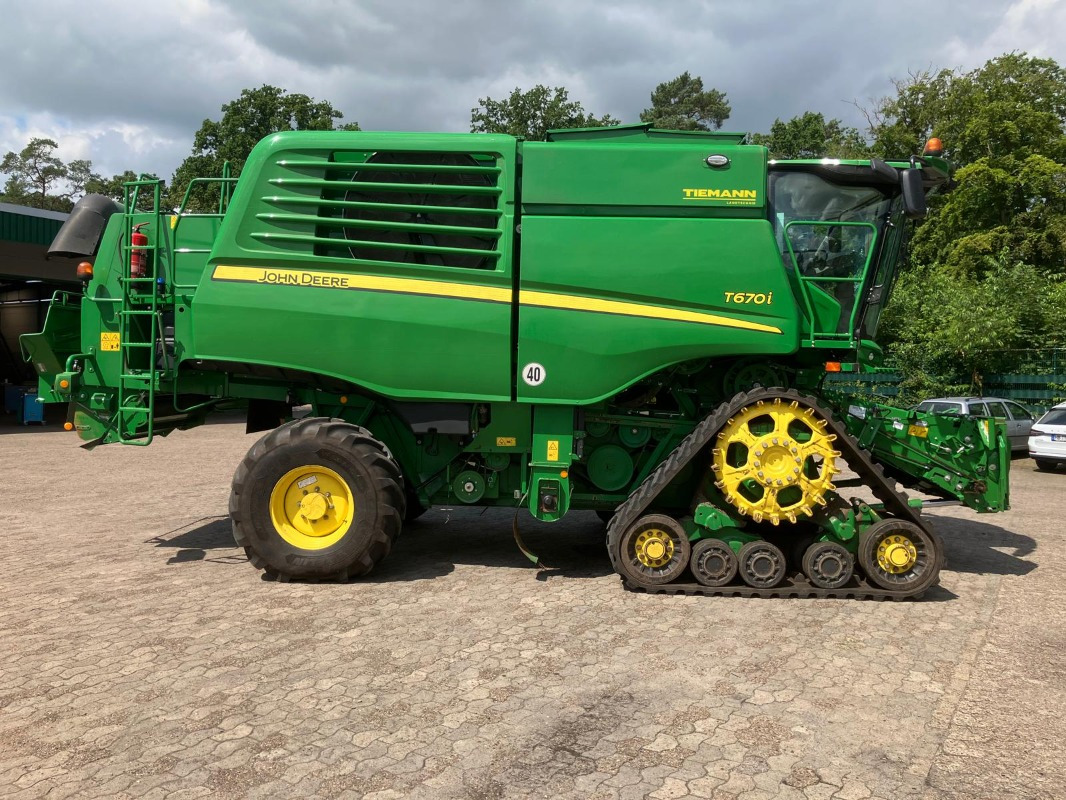 John Deere T670 - Moissonneuse-batteuse: photos 5 John Deere T670 - Moissonneuse-batteuse: photos 5