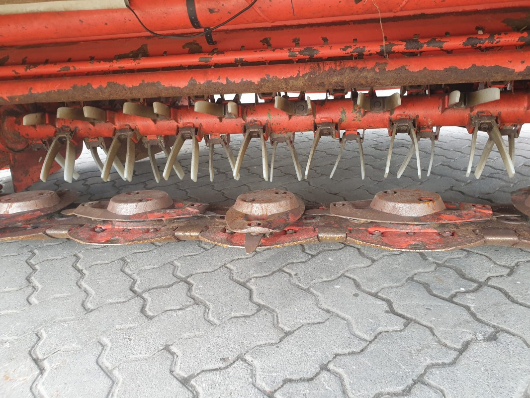 Kuhn FC 283 G-II FF LIFTCONTROL - Faucheuse: photos 5 Kuhn FC 283 G-II FF LIFTCONTROL - Faucheuse: photos 5