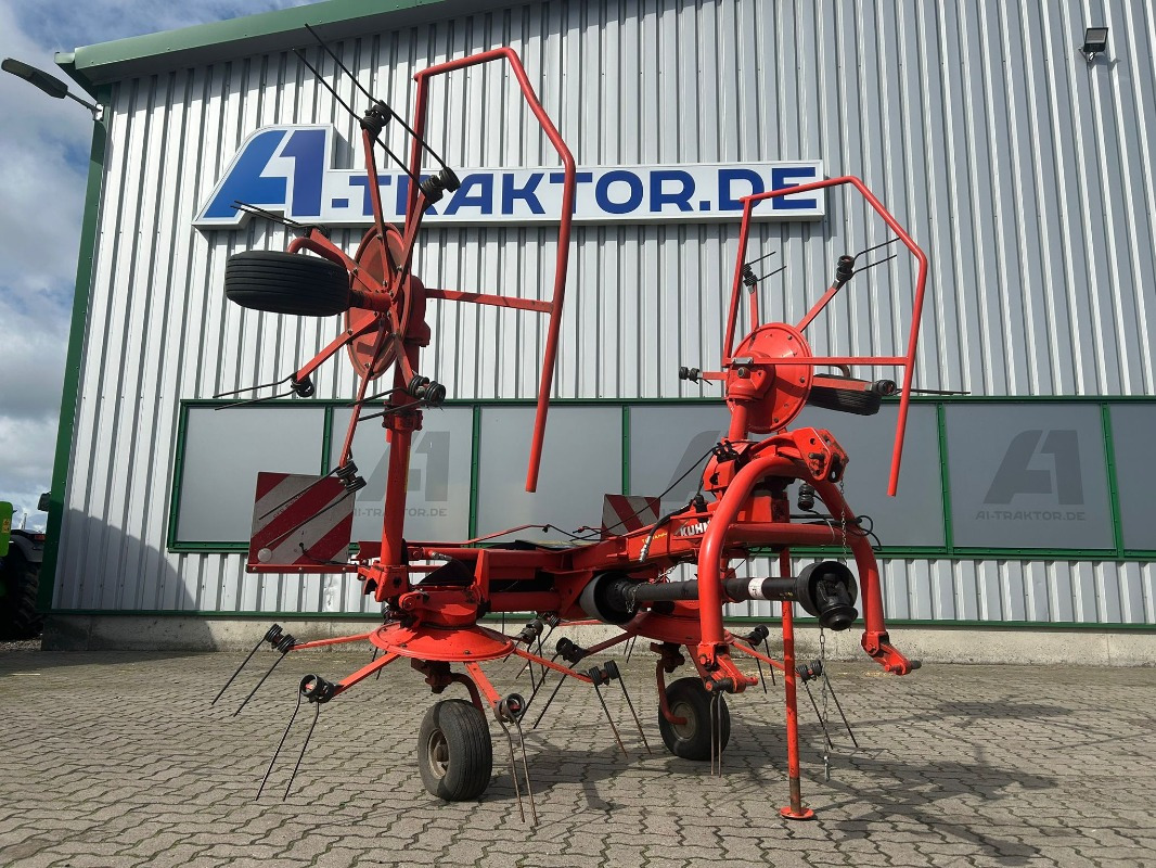 Kuhn GF 502 - Faneuse: photos 1 Kuhn GF 502 - Faneuse: photos 1