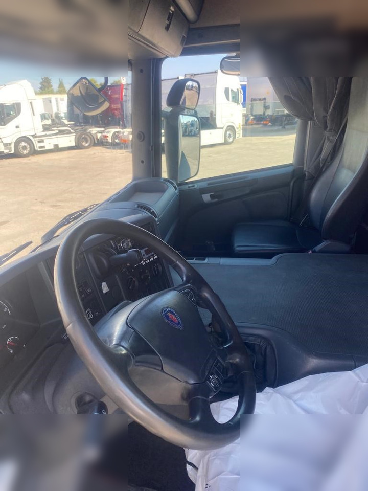 SCANIA P280 - Camion fourgon: photos 5 SCANIA P280 - Camion fourgon: photos 5