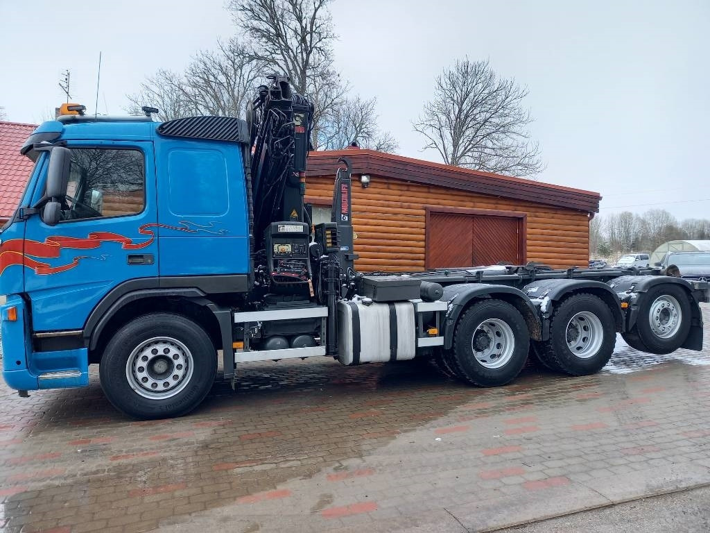 Volvo FM12, 8x4, MULTILIFT+HIAB - Camion ampliroll: photos 1 Volvo FM12, 8x4, MULTILIFT+HIAB - Camion ampliroll: photos 1