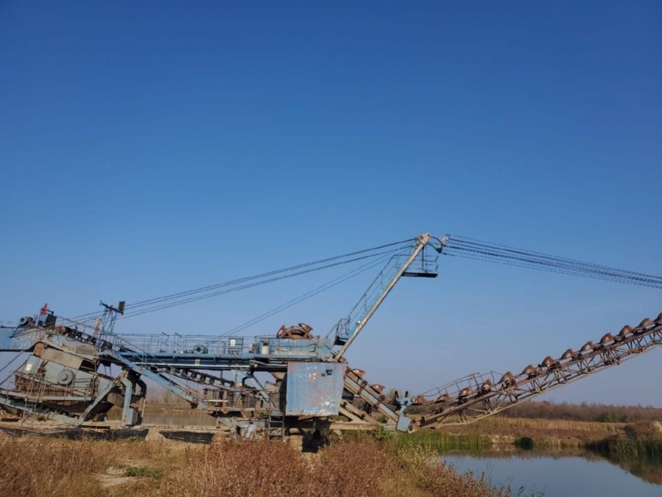 180 t Eimerkettenbagger auf Raupenfahrwerk - Dragline (pelle à benne traînante): photos 2 180 t Eimerkettenbagger auf Raupenfahrwerk - Dragline (pelle à benne traînante): photos 2