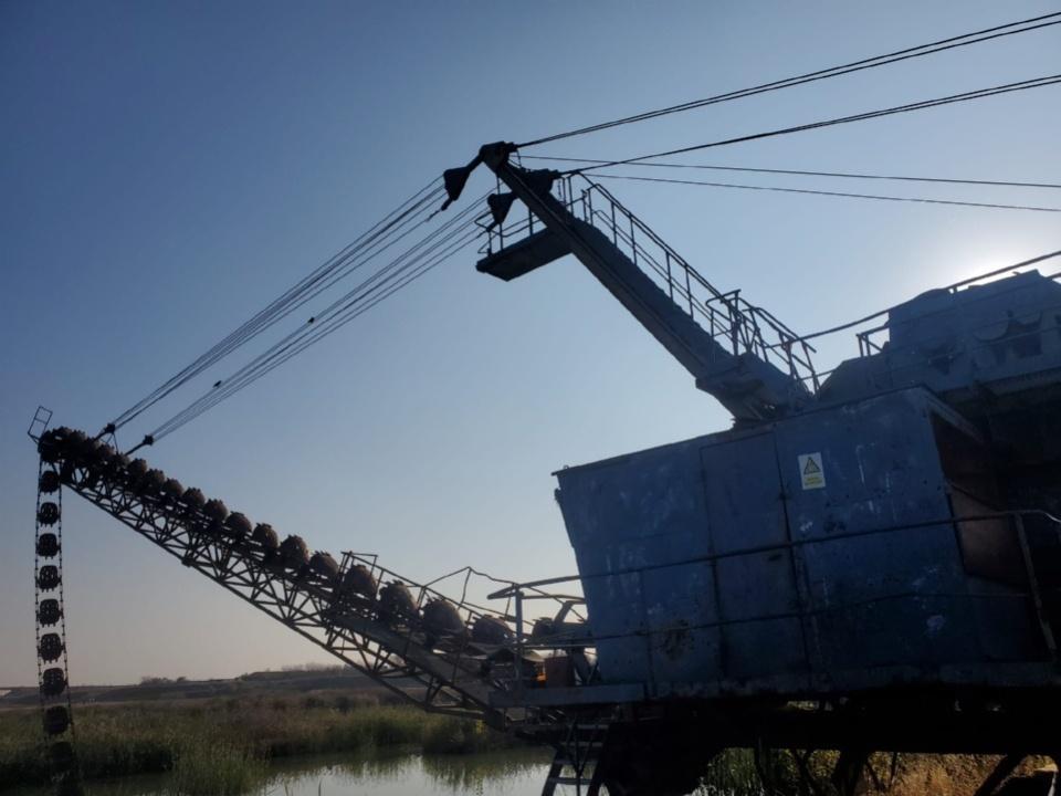 180 t Eimerkettenbagger auf Raupenfahrwerk - Dragline (pelle à benne traînante): photos 1 180 t Eimerkettenbagger auf Raupenfahrwerk - Dragline (pelle à benne traînante): photos 1