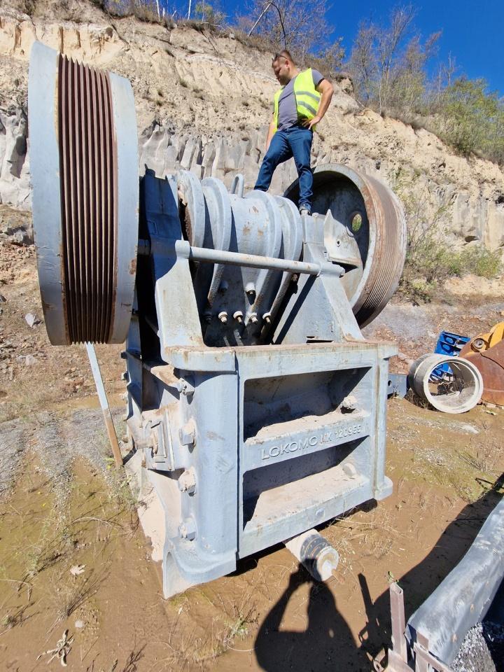 Lokomo 1200 mm Backenbrecher - Concasseur à mâchoires: photos 1 Lokomo 1200 mm Backenbrecher - Concasseur à mâchoires: photos 1