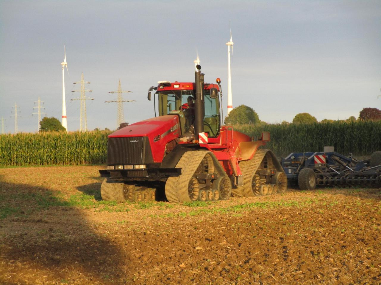 Case-IH 485 STX Quadtrac - Tracteur à chenilles: photos 2 Case-IH 485 STX Quadtrac - Tracteur à chenilles: photos 2