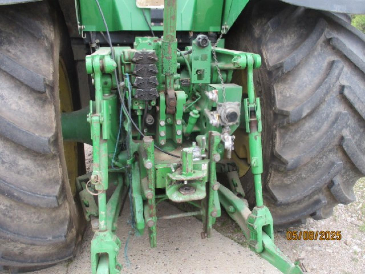 John Deere 8220 Power Schift 7290 Std. - Tracteur agricole: photos 5 John Deere 8220 Power Schift 7290 Std. - Tracteur agricole: photos 5