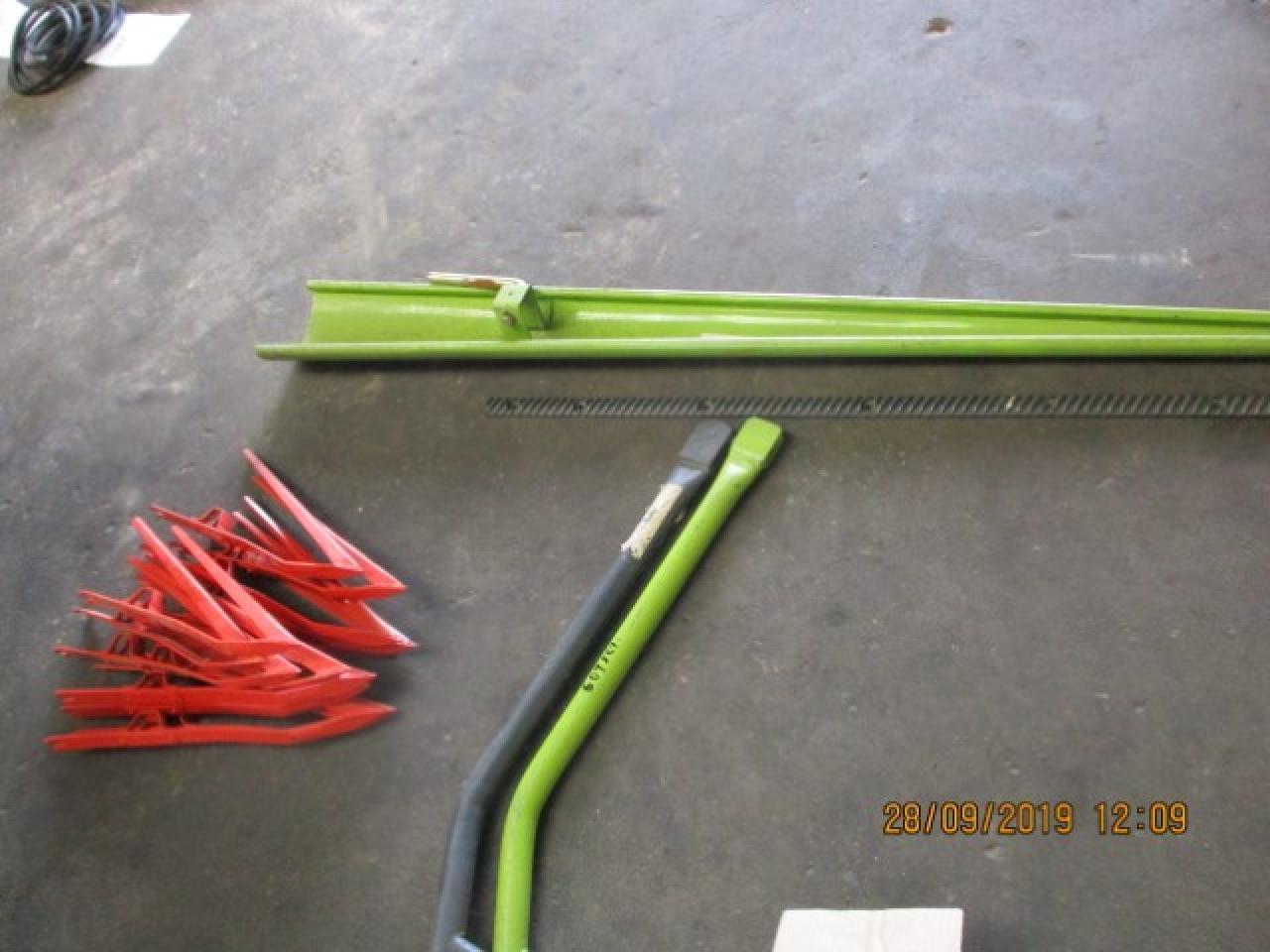 CLAAS 98-108 - Pièces de rechange pour Moissonneuse-batteuse: photos 5 CLAAS 98-108 - Pièces de rechange pour Moissonneuse-batteuse: photos 5
