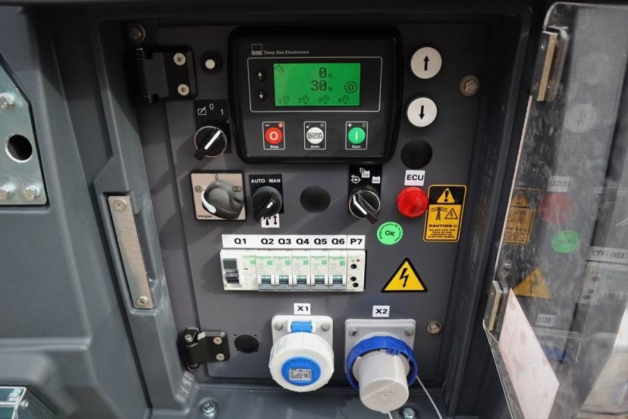 Atlas Copco Hilight H6+ Valid inspection, *Guarantee! Max Boom - Mat d'éclairage: photos 3 Atlas Copco Hilight H6+ Valid inspection, *Guarantee! Max Boom - Mat d'éclairage: photos 3