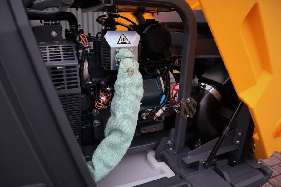 Atlas Copco Hilight H6+ Valid inspection, *Guarantee! Max Boom - Mat d'éclairage: photos 5 Atlas Copco Hilight H6+ Valid inspection, *Guarantee! Max Boom - Mat d'éclairage: photos 5
